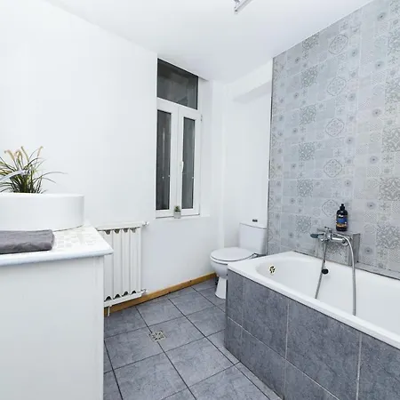 Color Street Blanari 12 Appartement *