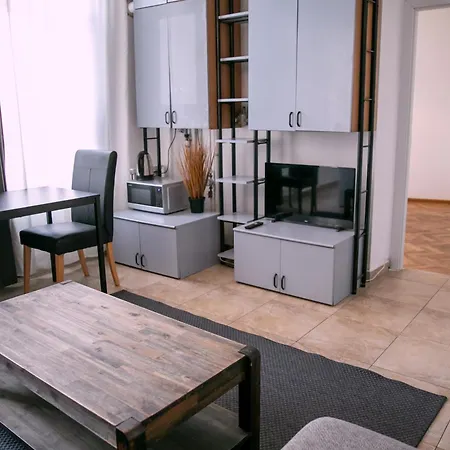 Color Street Blanari 12 *