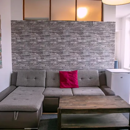 Color Street Blanari 12 * Bukurešť