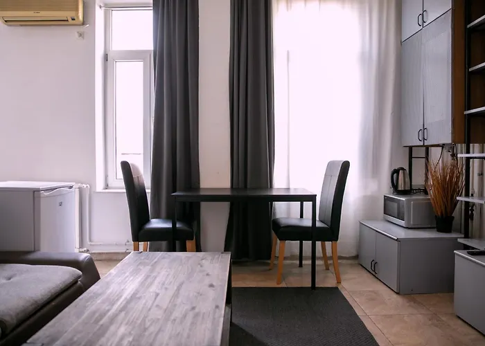 Appartement Color Street Blanari 12