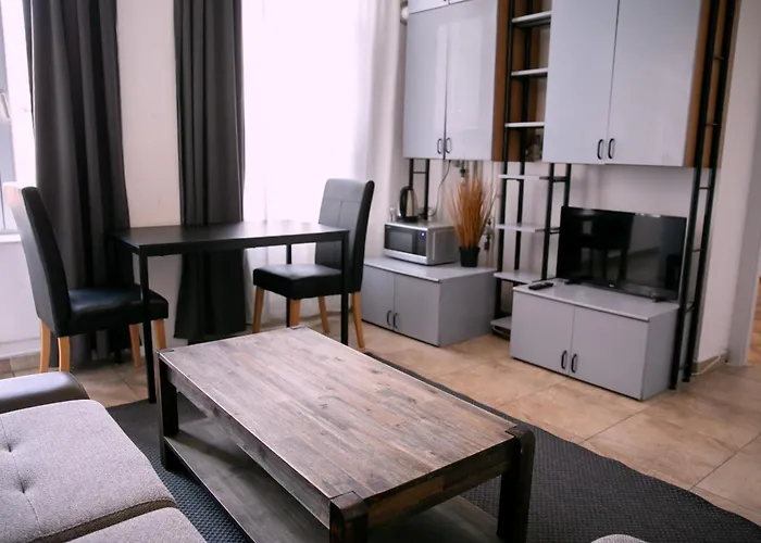 Color Street Blanari 12 Apartman Bukarest