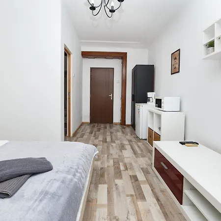 Color Street Blanari 12 Apartment Bucharest