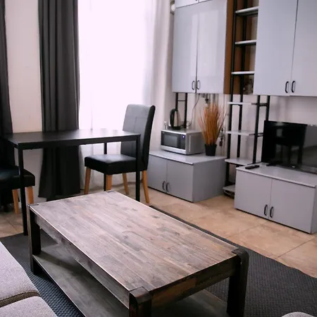 Color Street Blanari 12 Apartment Bucharest